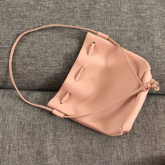 DRAWSTRING Small Bag Pink Peach Faux Leather Used - Picture 6 of 12
